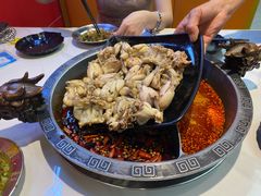 -销魂美蛙鱼头火锅(上海首店)