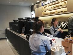 -瑞幸咖啡(人民路店)