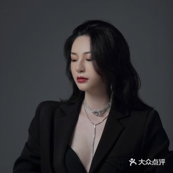 每个女孩必须拥有一套好看的肖像写真