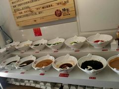 自助调料区-焯牛潮汕牛肉火锅(云峰街创始店)