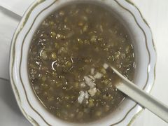 雪梨绿豆沙-咬不得高祖生煎·简餐(高银街店)