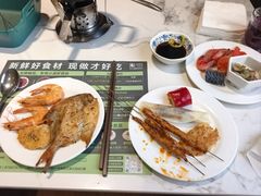 -金马门国际美食百汇(珞喻路店)