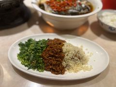 -味上湘菜馆(岳麓山店)