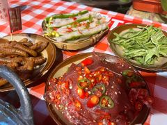 -赵美丽·重庆社区火锅·直营店(火车东站·中豪国际店)