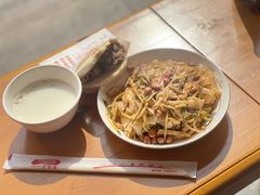 -一一刀削面(星光大道店)