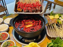 -毛椒火辣重庆火锅串串香(城基路店)