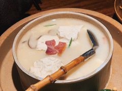 八公山手工豆腐-皖荟·徽菜(来福士广场店)