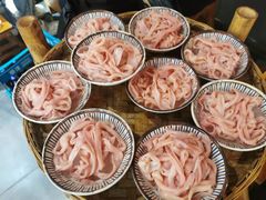 -王婆乔鲜鱼自助火锅(蜀汉路店)