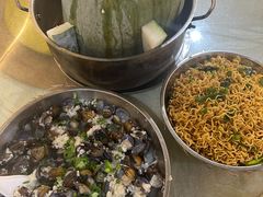 -红旗山庄(圭峰山店)