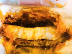 北非蛋风味猪柳麦满分-麦当劳(志健广场店)