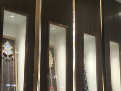 -哈啾嗨·新概念蒙餐(红星新城店)