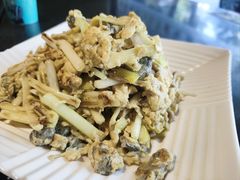 韭黄海蛎炒蛋-燕青小馆(东园大厦店)