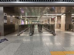 -铁西广场(地铁站)