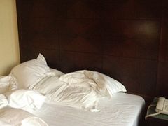 房间-维也纳酒店(深圳机场店)