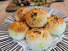 烤包子-阿西娅·西北妈妈拿手菜(华联店)