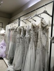 -Renee芮亦婚纱