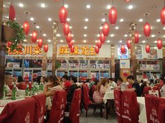 大堂-簋街仔仔小龙虾(总店)