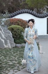 点击看大图 -艾拉·女王婚纱礼服馆