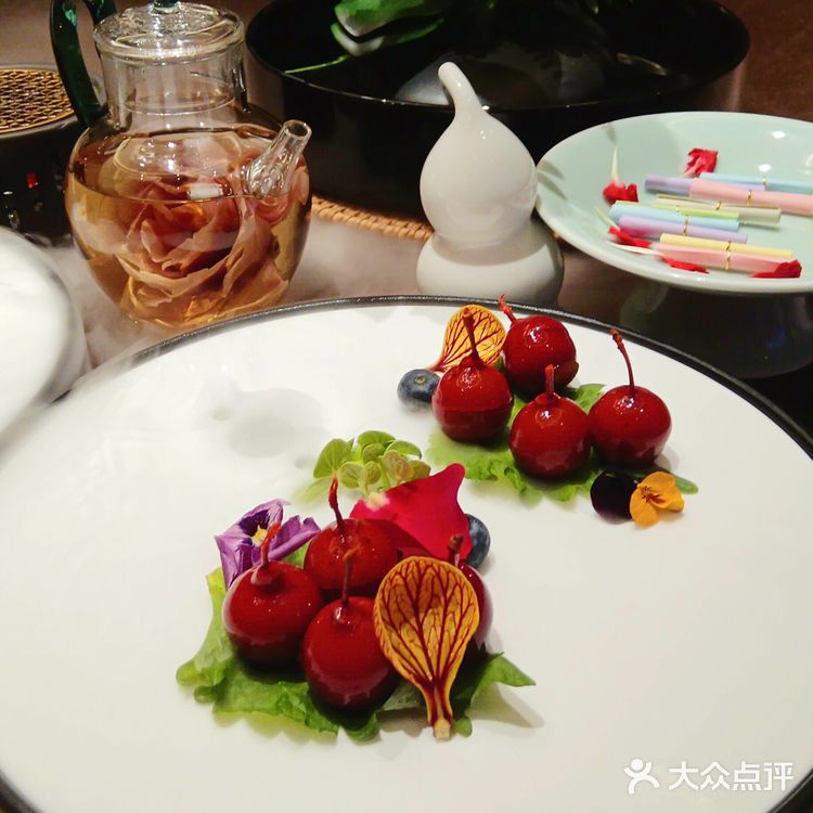 带上我万般挑剔的味蕾，寻觅这隐于江南的美味～