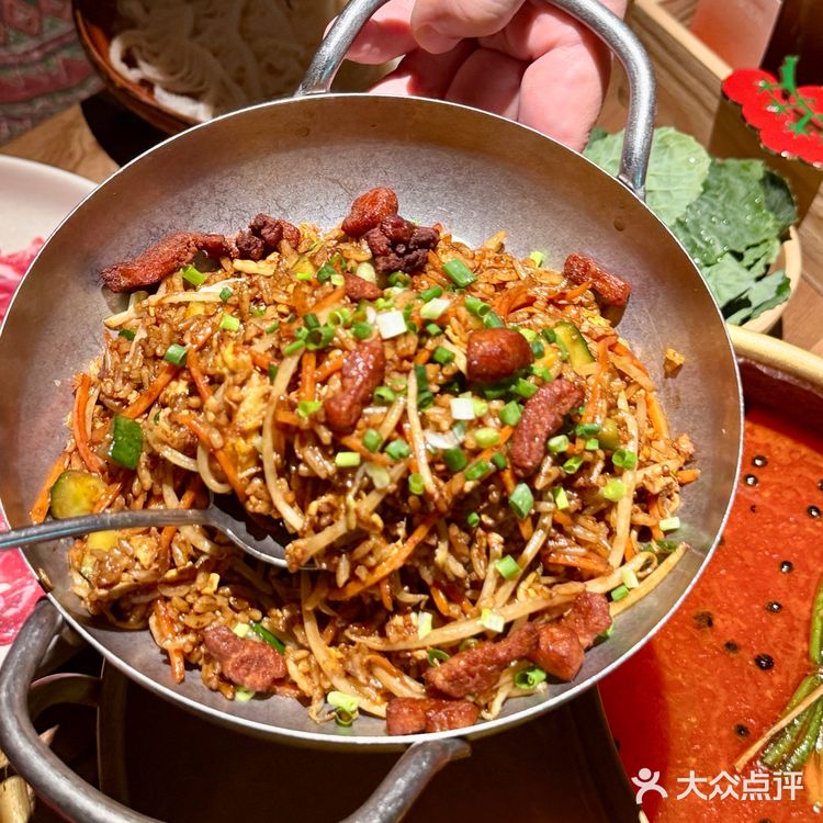 北京首店酸汤火锅，一口酸到灵魂醒！