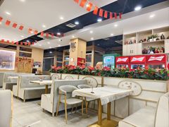 -江城燕子大排档(江汉路步行街店)