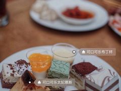 -东方明珠·可口可乐欢乐餐厅