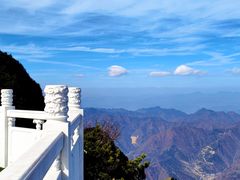 -秦岭天竺山生态文化旅游景区