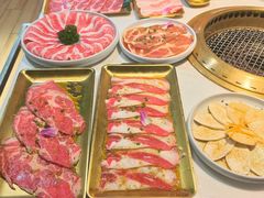 -炙城·韩式烤肉(南京东路店)