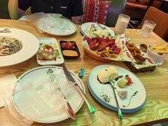 -Famous肥猫墨西哥音乐餐吧(五棵松华熙LIVE店)