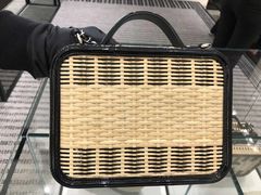 -CHANEL(恒隆广场店)