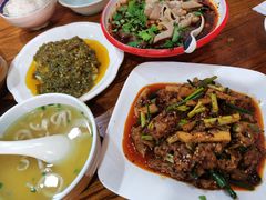 -朱大嘴肥肠血旺(福字街店)