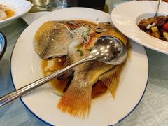-顺峰海鲜酒楼(省府店)