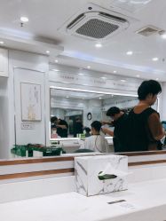 -镁连社·美联社