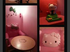 -Hello Kitty Cafe(弘大店)