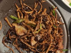 -吴越荣记苏州菜·松鼠桂鱼100%活鱼现做(斜塘老街店)