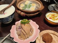 -古都历食南京菜·烤鸭·鸭血粉丝·汤包(南京博物院店)