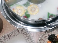-江小渔鲜鱼火锅(冠亚星城店)