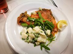 热熏三文鱼配刀豆色拉-宜家·瑞典风味餐厅(北京西红门店)