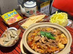 -沙胆彪炭炉牛杂煲(上海日月光广场店)