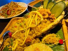 菠萝鲜虾炒饭-泰妃殿(新世界旗舰店)