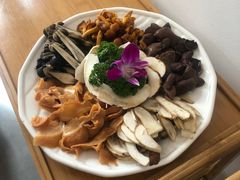-大理董·董家小厨野生菌火锅(古城旗舰店)