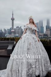 -Renee芮亦婚纱(原丽莎)