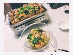 -老街坊美食汇(玉兰大街店)