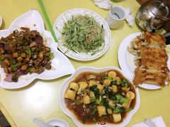 -青岛锅贴(洛阳路分店)