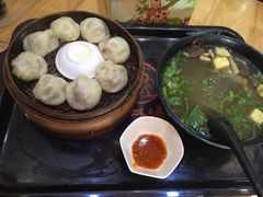 -百年尹氏汤包(湖南路狮子桥店)