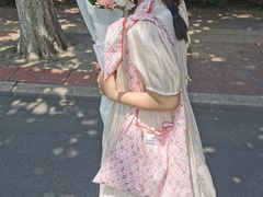 -鲁员外地锅鸡地锅鱼(古墩路店)