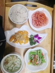 -卓玥国际月子会所(罗山路店)
