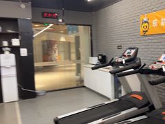 -FEELINGME乐刻包月私教馆·健身(真北华润万家店)