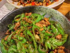 小炒黑猪肉-湘里乡亲甲王二老店