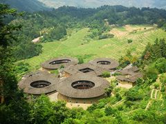 -福建土楼（华安）旅游区•大地土楼群